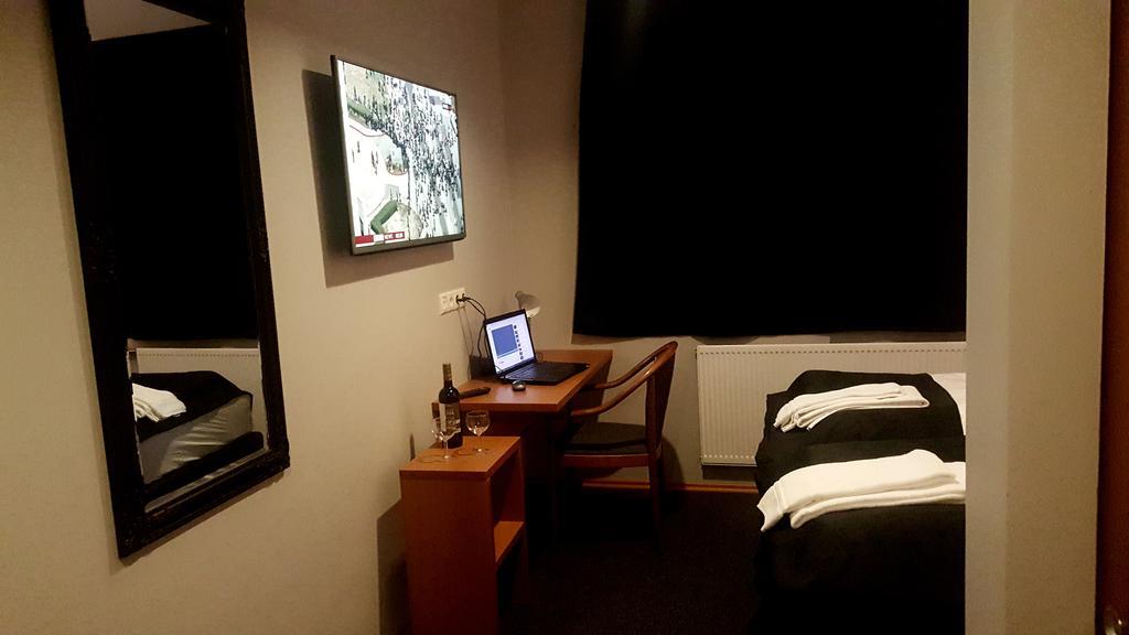Hotel Austur Reydarfjordur Exteriör bild