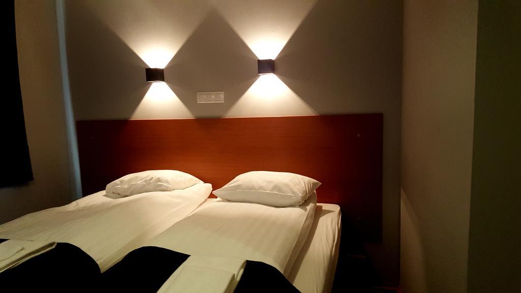 Hotel Austur Reydarfjordur Exteriör bild
