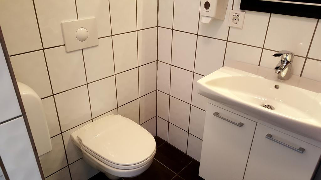 Hotel Austur Reydarfjordur Exteriör bild